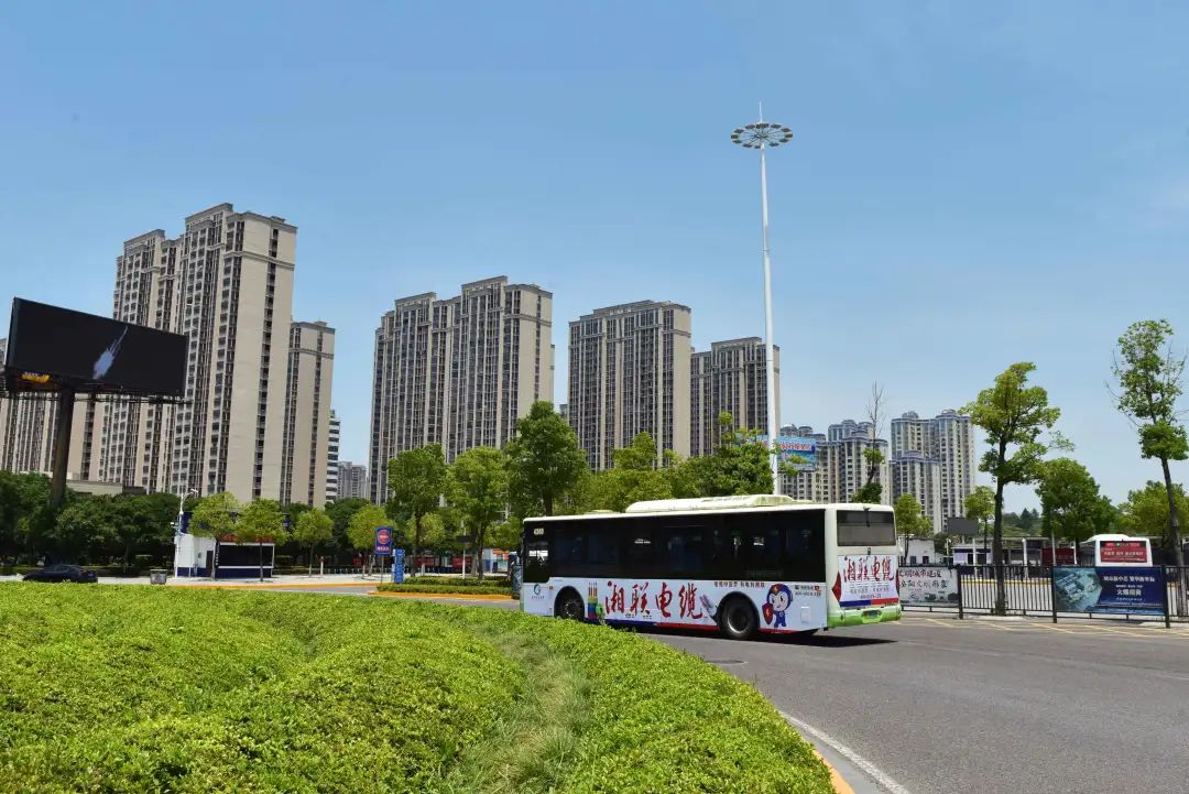 品牌煥新，夏日啟航 岳陽(yáng)登場(chǎng)，未來可期 #安全用電你我湘聯(lián)